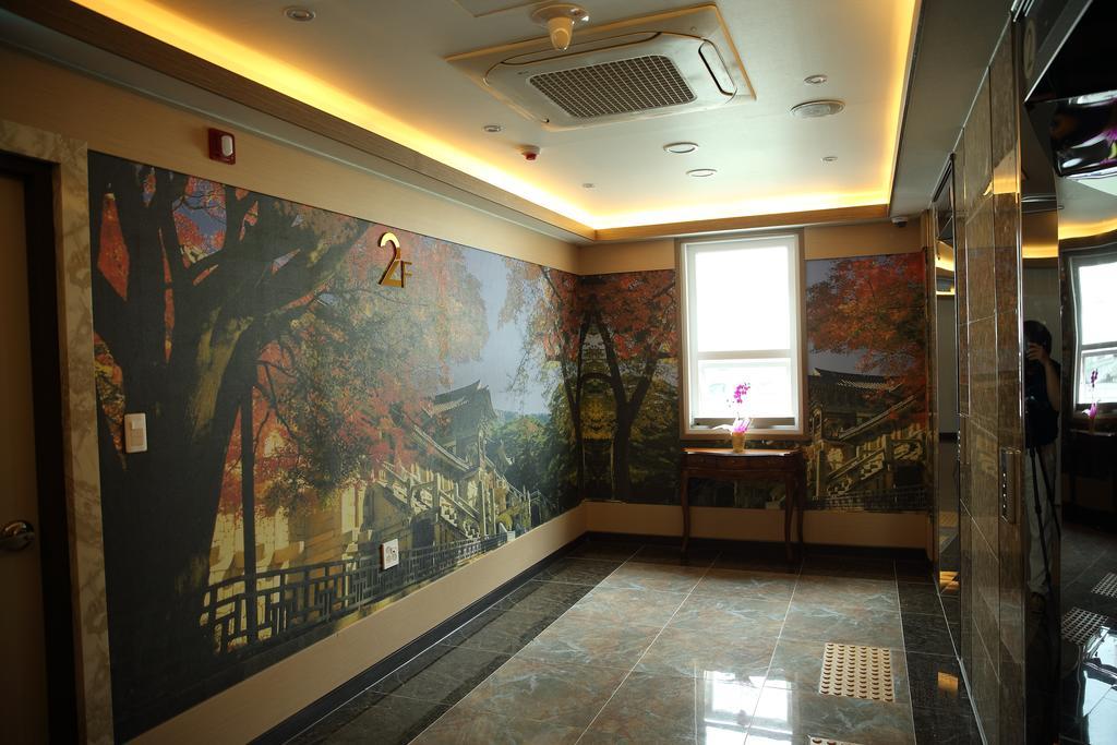 Arisu Gyeongju Hotel Екстер'єр фото