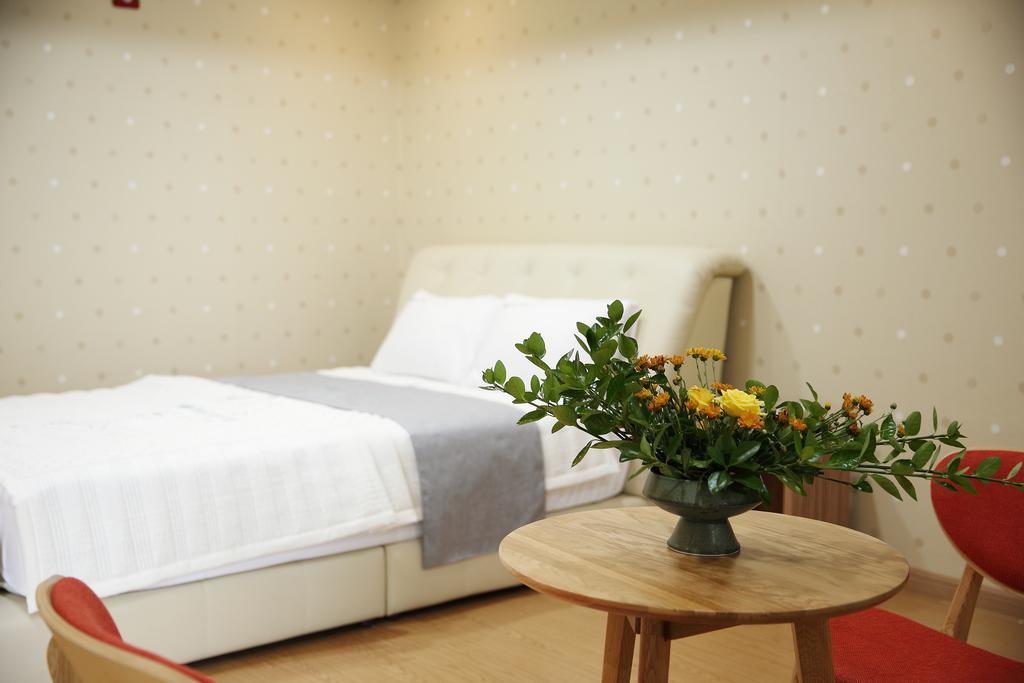 Arisu Gyeongju Hotel Екстер'єр фото