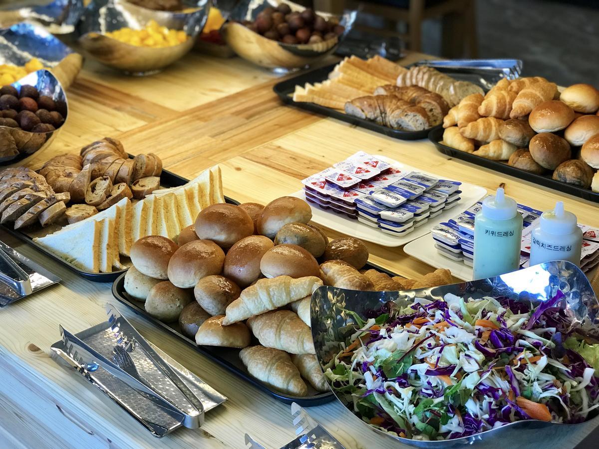 Arisu Gyeongju Hotel Екстер'єр фото